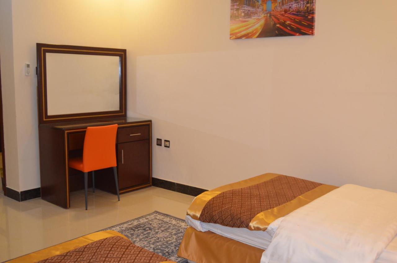 Almanzel Althahabi Aparthotel Дамам Стая снимка